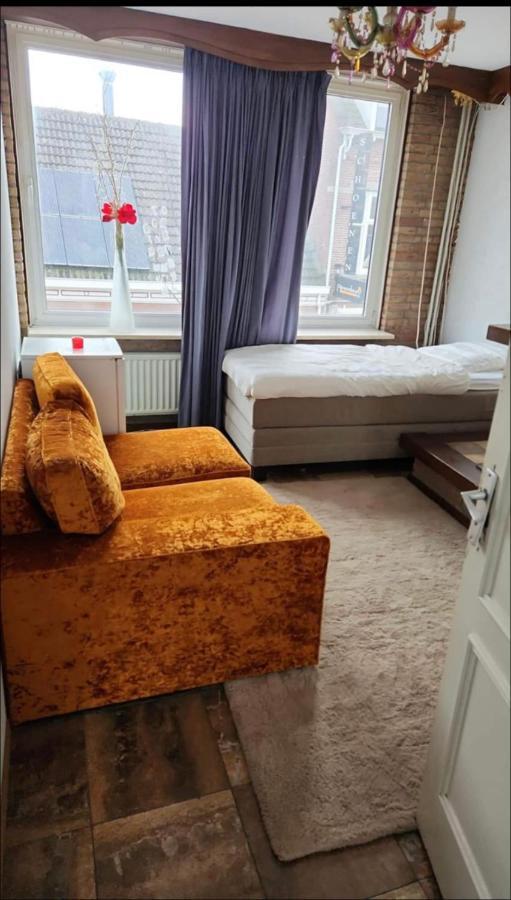 Private Room In The Centre Of 튈뷔르흐 외부 사진